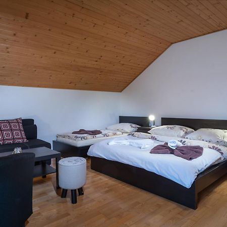 Vila 27 Bešeňová Eksteriør billede
